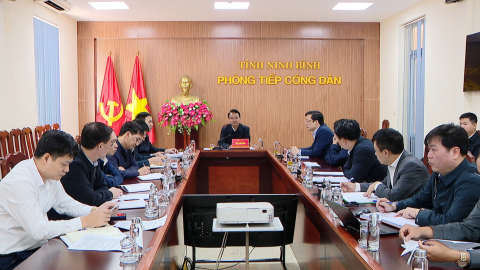 Đồng ch&iacute; B&iacute; thư Tỉnh uỷ Đặng Xu&acirc;n Phong tiếp c&ocirc;ng d&acirc;n định kỳ th&aacute;ng 11/2025