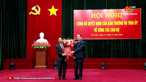 C&ocirc;ng bố Quyết định của Ban Thường vụ Tỉnh ủy về c&ocirc;ng t&aacute;c c&aacute;n bộ