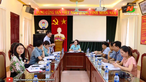 Đo&agrave;n ĐBQH tỉnh khảo s&aacute;t việc thi h&agrave;nh Luật hợp t&aacute;c x&atilde; năm 2012 tại Li&ecirc;n minh HTX tỉnh