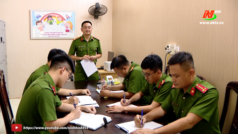 C&ocirc;ng an Ninh B&igrave;nh học v&agrave; l&agrave;m theo lời B&aacute;c dạy