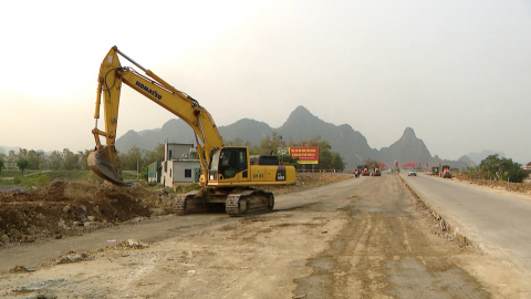 Đẩy nhanh tiến độ thi c&ocirc;ng tuyến đường B&aacute;i Đ&iacute;nh - Ba Sao
