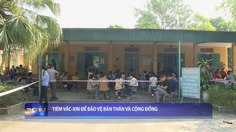 Ti&ecirc;m vắc-xin để bảo vệ bản th&acirc;n v&agrave; cộng đồng