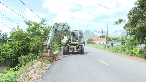 Đảm bảo an to&agrave;n ph&ograve;ng, chống thi&ecirc;n tai tuyến đ&ecirc; Tả Đ&aacute;y