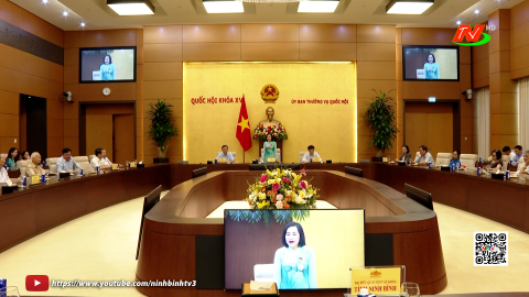 Đồng ch&iacute; Ph&oacute; Chủ tịch Quốc hội Nguyễn Thị Thanh gặp mặt đo&agrave;n ĐBQH c&aacute;c kh&oacute;a tỉnh Ninh B&igrave;nh