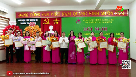 Lan tỏa mạnh mẽ phong tr&agrave;o thi đua y&ecirc;u nước ở Ng&acirc;n h&agrave;ng Ch&iacute;nh s&aacute;ch x&atilde; hội Ninh B&igrave;nh