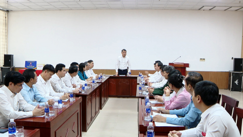Thăm, động vi&ecirc;n, hỗ trợ nh&acirc;n d&acirc;n Ninh B&igrave;nh bị thiệt hại do cơn b&atilde;o số 10