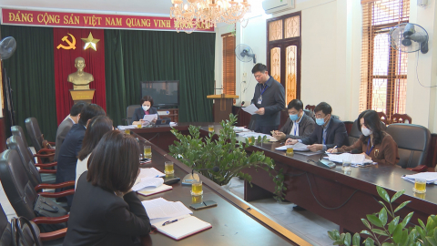 Gi&aacute;m s&aacute;t việc thực hiện ch&iacute;nh s&aacute;ch, ph&aacute;p luật về c&ocirc;ng t&aacute;c quy hoạch