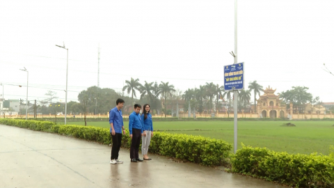 Thanh ni&ecirc;n Y&ecirc;n Kh&aacute;nh thi đua l&agrave;m theo lời B&aacute;c