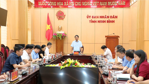Triển khai c&aacute;c Nghị quyết, Kế hoạch của Tỉnh ủy, UBND tỉnh về ph&aacute;t triển du lịch biển