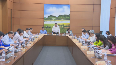Quốc hội thảo luận ở tổ về dự &aacute;n luật đất đai ( sửa đổi)