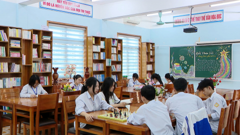 Ch&uacute; trọng ph&aacute;t triển Đảng trong học sinh c&aacute;c trường THPT
