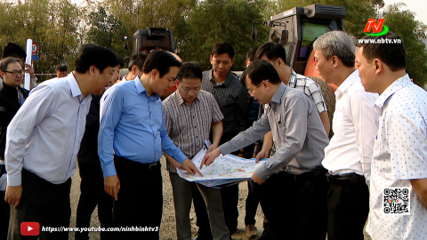 Đồng ch&iacute; Chủ tịch UBND tỉnh Phạm Quang Ngọc kiểm tra tiến độ thi c&ocirc;ng Dự &aacute;n tuyến đường B&aacute;i Đ&iacute;nh &ndash; Ba Sao