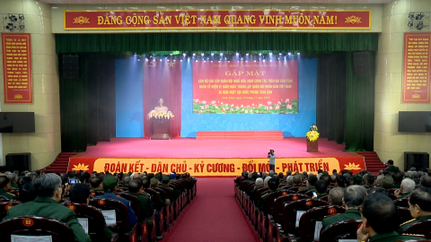 Gặp mặt c&aacute;n bộ cao cấp Qu&acirc;n đội nghỉ hưu, nghỉ c&ocirc;ng t&aacute;c tr&ecirc;n địa b&agrave;n tỉnh.