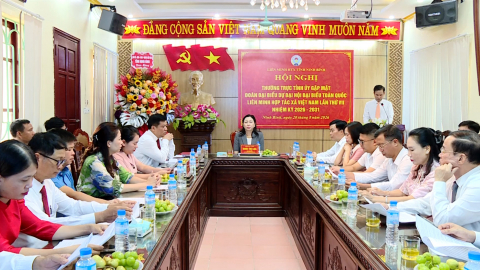 Gặp mặt Đo&agrave;n đại biểu dự Đại hội đại biểu to&agrave;n quốc Li&ecirc;n minh Hợp t&aacute;c x&atilde; Việt Nam lần thứ VII