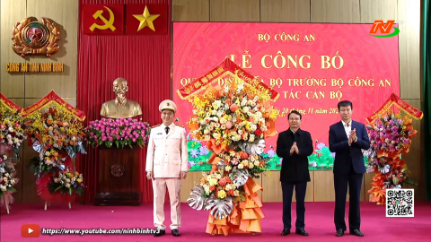 Lễ c&ocirc;ng bố Quyết định của Bộ trưởng Bộ C&ocirc;ng an về c&ocirc;ng t&aacute;c c&aacute;n bộ