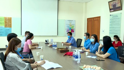 LĐLĐ tỉnh thăm v&agrave; l&agrave;m việc với c&aacute;c doanh nghiệp