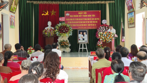 Ng&agrave;y hội Đại đo&agrave;n kết to&agrave;n d&acirc;n tộc tại x&oacute;m Dinh, x&atilde; Ninh An, huyện Hoa Lư
