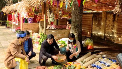 Khai mạc trưng b&agrave;y "Kh&ocirc;ng gian chợ tết xưa"