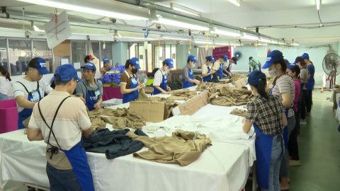 Ph&aacute;t huy vai tr&ograve; của tổ chức C&ocirc;ng đo&agrave;n để người lao động gắn b&oacute; với doanh nghiệp
