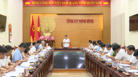 Hội nghị duyệt văn kiện v&agrave; c&ocirc;ng t&aacute;c chuẩn bị Đại hội Đảng bộ c&aacute;c x&atilde; Y&ecirc;n M&ocirc;, Đồng Th&aacute;i, Kh&aacute;nh Hội
