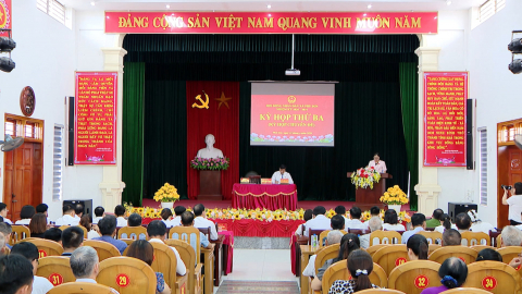 Kỳ họp thứ ba, HĐND x&atilde; Ph&uacute; Sơn