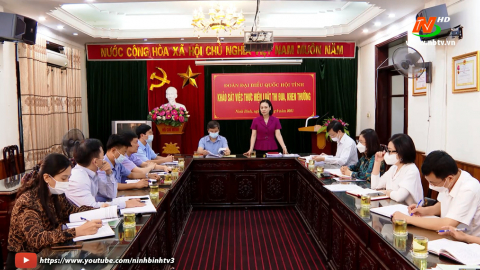 Đo&agrave;n ĐBQH tỉnh khảo s&aacute;t việc thực hiện Luật Thi đua, khen thưởng