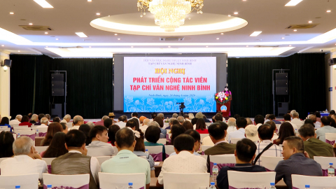 Hội nghị ph&aacute;t triển cộng t&aacute;c vi&ecirc;n Tạp ch&iacute; Văn nghệ Ninh B&igrave;nh