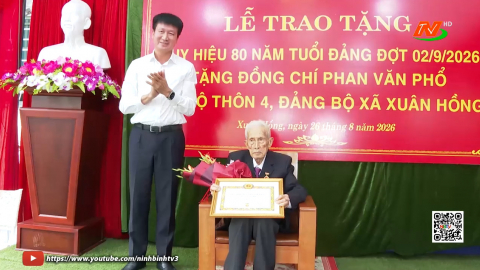 Huy hiệu 80 năm tuổi đảng - Phần thuởng cao qu&yacute; với đảng vi&ecirc;n l&atilde;o th&agrave;nh