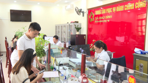 N&acirc;ng cao chất lượng phục vụ người d&acirc;n từ cơ sở