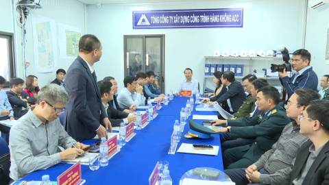Thường trực Tỉnh ủy l&agrave;m việc với Ban Quản l&yacute; Khu Đại học Nam Cao v&agrave; khu C&ocirc;ng nghệ cao tỉnh