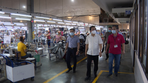 Chủ tịch UBND tỉnh kiểm tra c&ocirc;ng t&aacute;c ph&ograve;ng, chống COVID-19 