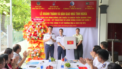 Bộ Tư lệnh V&ugrave;ng Cảnh s&aacute;t biển 1 kh&aacute;nh th&agrave;nh v&agrave; b&agrave;n giao &ldquo;Nh&agrave; t&igrave;nh nghĩa&rdquo;