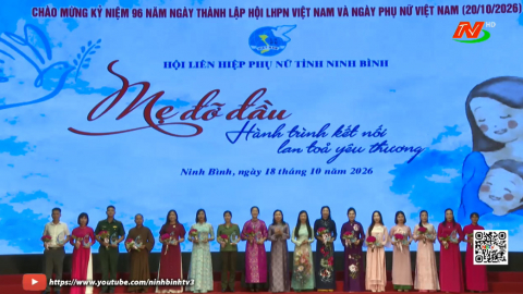 Gặp mặt, tri &acirc;n chương tr&igrave;nh "Mẹ đỡ đầu" v&agrave; trao giải cuộc thi khởi nghiệp
