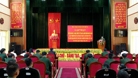Khen thưởng lực lượng ho&agrave;n th&agrave;nh xuất sắc nhiệm vụ tham gia diễu binh, diễu h&agrave;nh