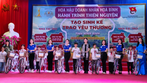 Chương tr&igrave;nh thiện nguyện " Tạo sinh kế - Trao y&ecirc;u thương"