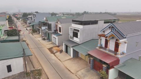 Đ&oacute;n xu&acirc;n mới trong những ng&ocirc;i nh&agrave; t&aacute;i định cư