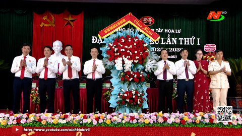 Đồng ch&iacute; Phạm Quang Ngọc, Ph&oacute; B&iacute; thư Tỉnh ủy, Chủ tịch UBND tỉnh dự v&agrave; chỉ đạo ĐH Đảng bộ phường T&acirc;y Hoa Lư