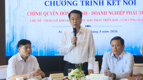 Ch&iacute;nh quyền đồng h&agrave;nh - Doanh nghiệp ph&aacute;t triển