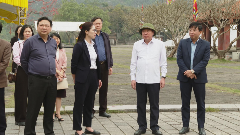 Kiểm tra c&ocirc;ng t&aacute;c tham gia c&aacute;c hoạt động tại Lễ hội Hoa Lư năm 2025