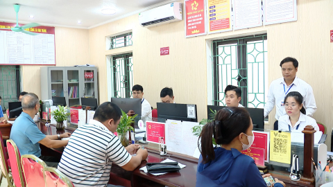 N&acirc;ng cao năng lực đội ngũ c&aacute;n bộ trong cải c&aacute;ch h&agrave;nh ch&iacute;nh, chuyển đổi số