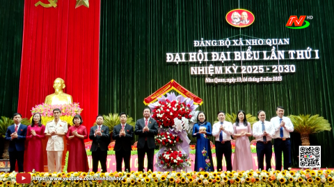 Đồng ch&iacute; Ph&oacute; B&iacute; thư Thường trực Tỉnh ủy Đinh Thị Lụa dự v&agrave; chỉ đạo Đại hội Đảng bộ x&atilde; Nho Quan, nhiệm kỳ 2025-2030