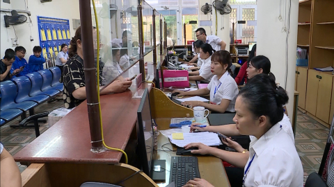 Nỗ lực phục vụ người d&acirc;n sau s&aacute;p nhập