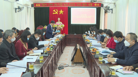 Kiểm tra phổ cập gi&aacute;o dục, x&oacute;a m&ugrave; chữ tại huyện Y&ecirc;n Kh&aacute;nh