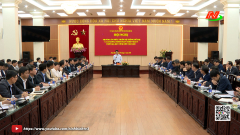 Hội nghị phương &aacute;n ph&aacute;t triển hệ thống đ&ocirc; thị v&agrave; chương tr&igrave;nh ph&aacute;t triển nh&agrave; ở tr&ecirc;n địa b&agrave;n tỉnh