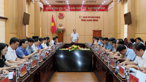 R&agrave; so&aacute;t, đẩy nhanh tiến độ thực hiện c&aacute;c nhiệm vụ chuyển đổi số 