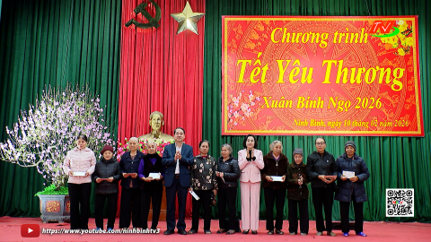 Đồng ch&iacute; Ph&oacute; Chủ tịch Quốc hội Nguyễn Thị Thanh thăm, tặng qu&agrave; nh&acirc;n dịp Tết Nguy&ecirc;n đ&aacute;n B&iacute;nh Ngọ 