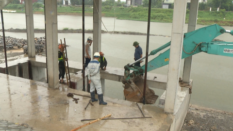 Đẩy nhanh tiến độ x&acirc;y dựng c&aacute;c c&ocirc;ng tr&igrave;nh thủy lợi