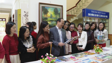 Khai mạc Hội b&aacute;o Xu&acirc;n v&agrave; Triển l&atilde;m mỹ thuật năm 2025