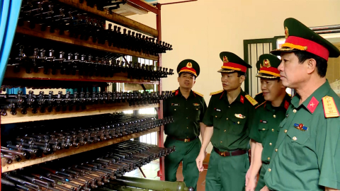 Bộ CHQS tỉnh kiểm tra to&agrave;n diện c&aacute;c mặt c&ocirc;ng t&aacute;c tại Ban CHQS huyện Hoa Lư v&agrave; th&agrave;nh phố Ninh B&igrave;nh