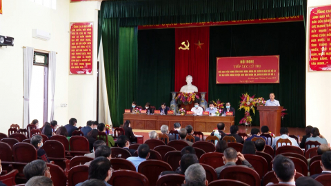 Đại biểu HĐND tỉnh tiếp x&uacute;c cử tri tại x&atilde; &Acirc;n H&ograve;a huyện Kim Sơn